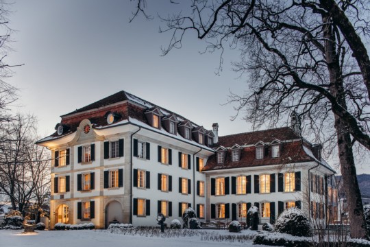 schlosshuenigen-hotel-emmental-winter-22.jpg